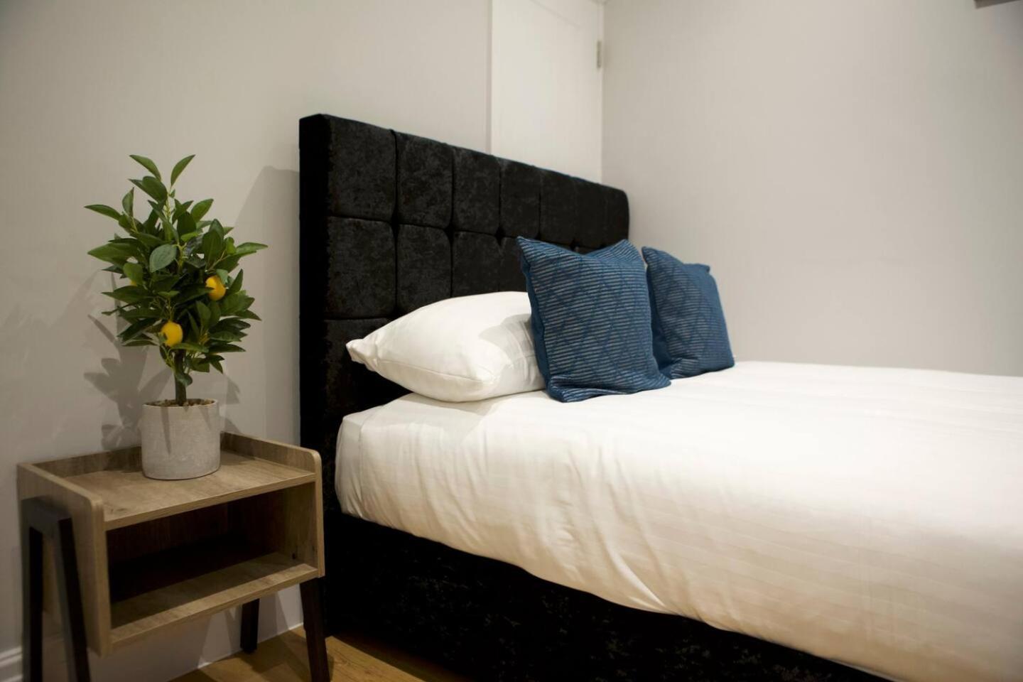 Romance On The Rows - Hot Tub City Centre Chester Exterior foto